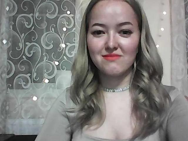 -Sweet-smile- on BongaCams