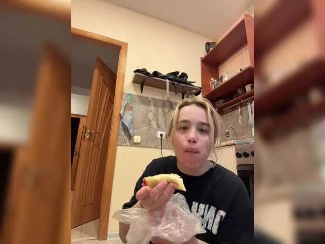 Alesiya on BongaCams