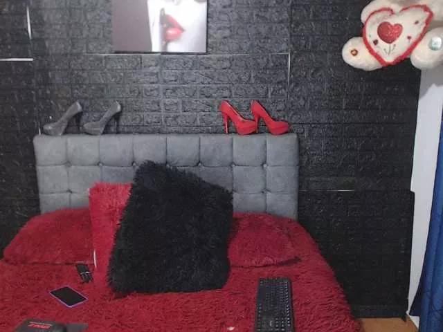 Almamyers on BongaCams 