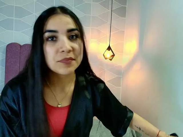 Aly-Loving on BongaCams