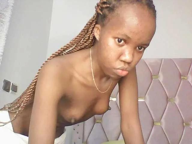 bigbaby004 on BongaCams