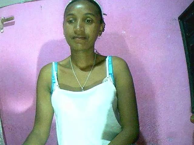 Chellah01 on BongaCams