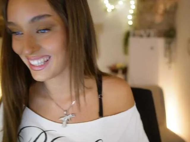 ClaraMia on BongaCams