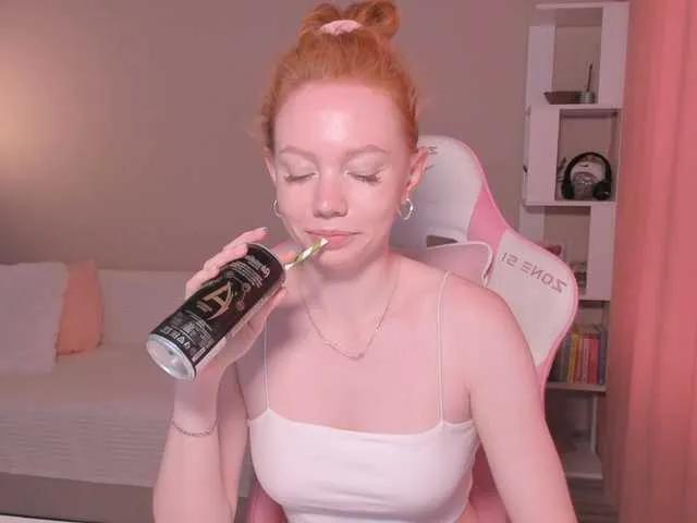 Foxxii on BongaCams