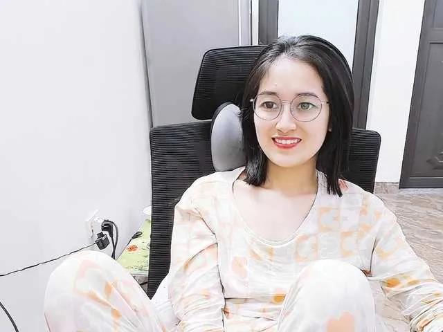 Hana099 on BongaCams 
