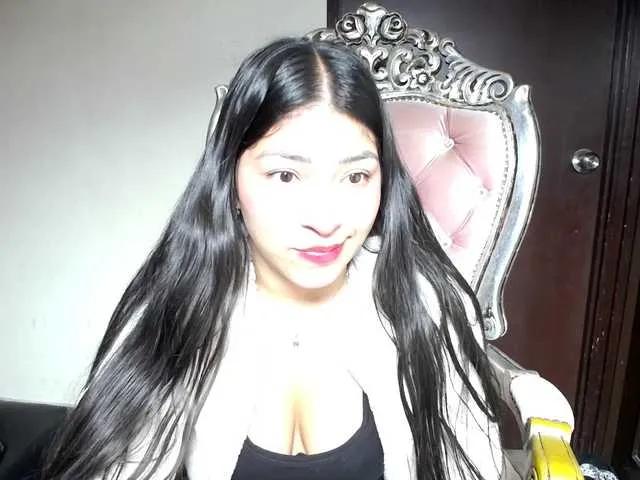 holly20a on BongaCams