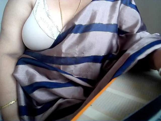 hotpavitra on BongaCams