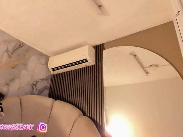 Katemoss70 on BongaCams