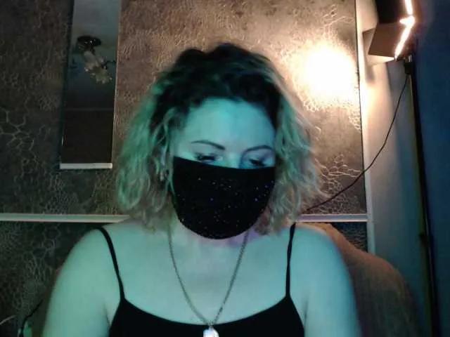 LinaVeter on BongaCams