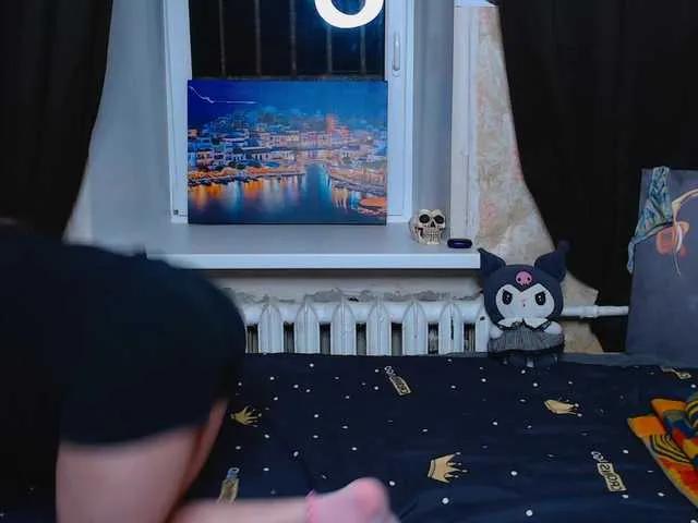 littleowlx on BongaCams