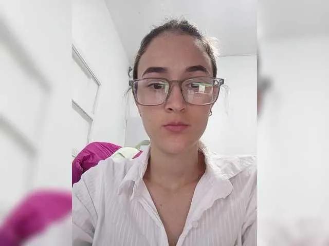 Mariam-Arango on BongaCams