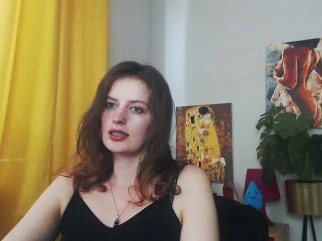 NadineGold on BongaCams