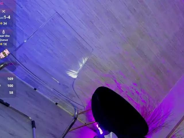 Rubby-Shine on BongaCams 