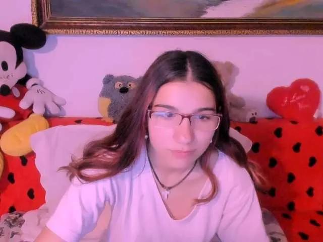 Sarahlluna on BongaCams 
