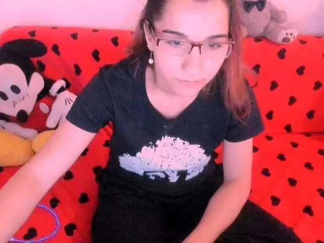 Sarahlluna on BongaCams 