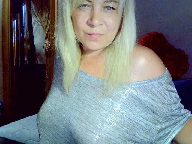 Savan35na on BongaCams 