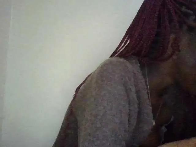 Sexyshazy on BongaCams