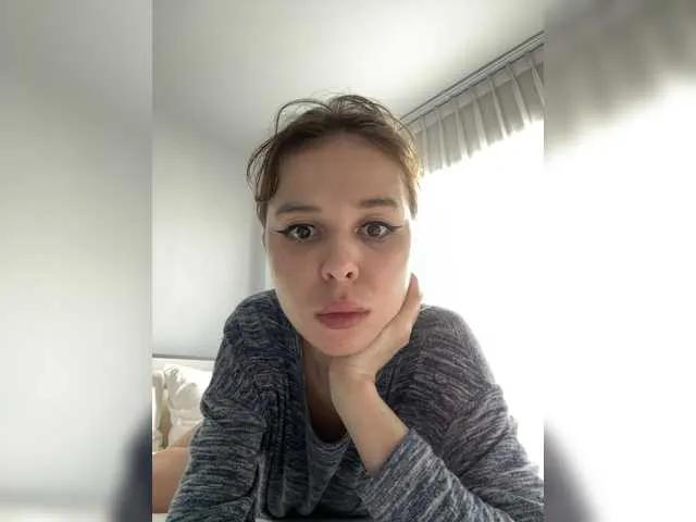 thechloee on BongaCams