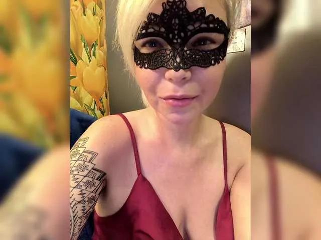 TilyTily on BongaCams