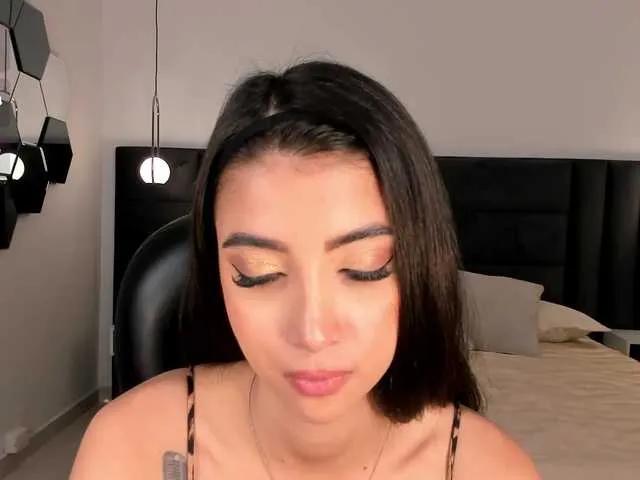 ValeriaVelvet on BongaCams