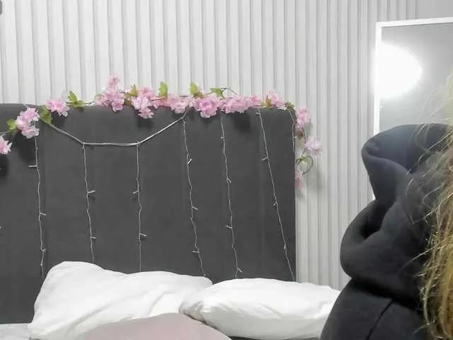 Vanessa-Walters on BongaCams