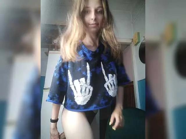 VelvetMoon11 on BongaCams