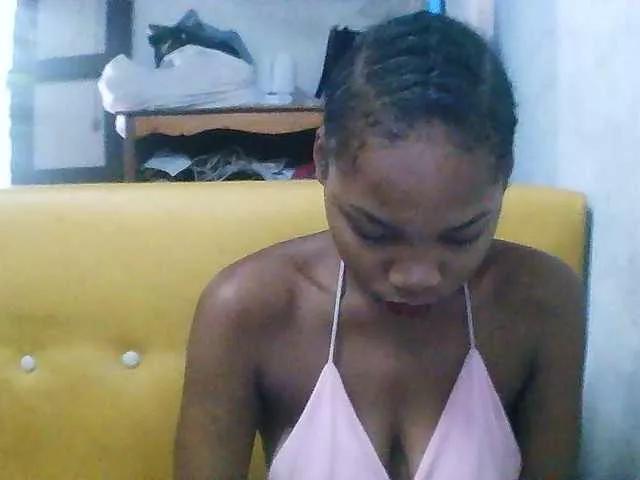 yasmine5001 from BongaCams is Freechat