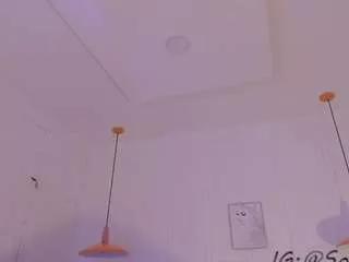 alana-haze on CamSoda 