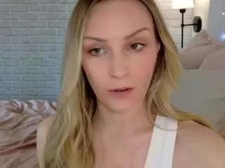 briehunter from CamSoda is Freechat