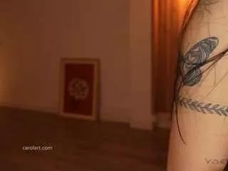 carolart from CamSoda is Freechat