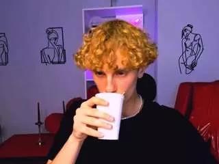 claus-4u from CamSoda is Freechat