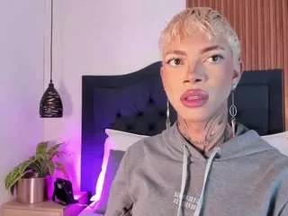 danna-dangerous from CamSoda