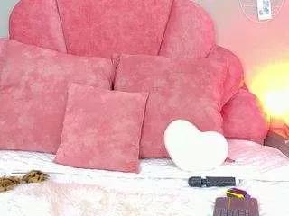 lunalenox from CamSoda is Freechat