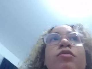 nadiablack from CamSoda is Freechat