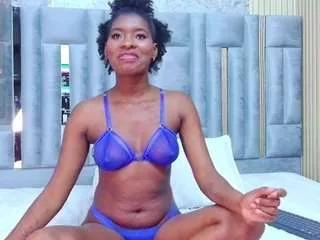 petitelittleebony from CamSoda is Freechat