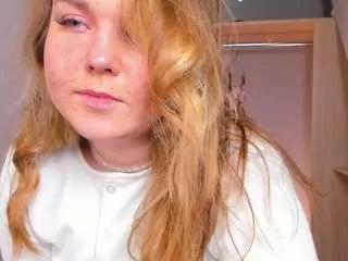 petuladunaway from CamSoda is Freechat