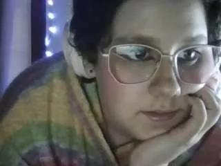 quinni18 from CamSoda is Freechat