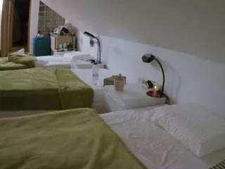 voyeurcam-julmodels-bed-3 from CamSoda is Freechat