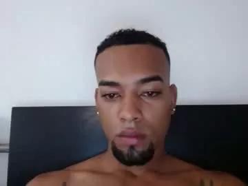 11inchesblackcock from Chaturbate