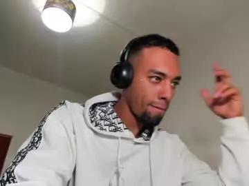 11inchesblackcock from Chaturbate