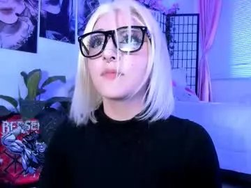 _julyana_ — LOLA BUNNY #cosplay (   ) PATTERNS: 5877100201401 #deepthroat #ahegao #saliva #pantyhose -- Current Goal: GOOD MORNING LIZIIIII  once countdown reaches zero -- Next Goal: COSPLAY APRECIATTI