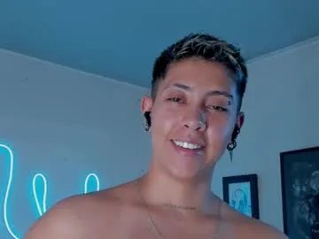 aleja1214 on Chaturbate