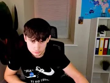alejandro_ellias on Chaturbate