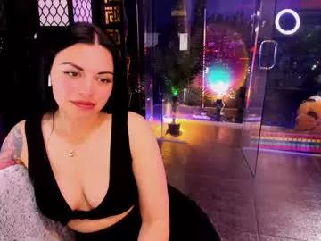 alma_pearl on Chaturbate 