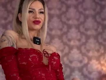 almavelia on Chaturbate 