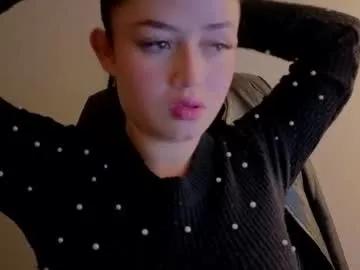 almma_ on Chaturbate 