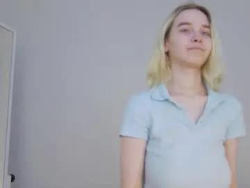 ashly_cherry — Goal: Hot towel show 