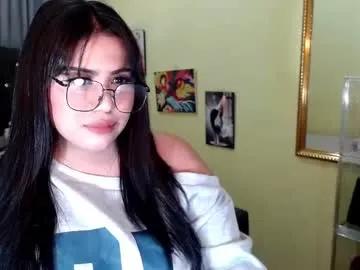 asias_hotkiara on Chaturbate 