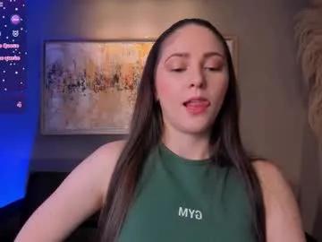 beccabaxter — GOAL: SHOW BOOBS  [83 tokens remaining] Today I'm yours, no limits and no rules  #feet #bigass #natural #longhair #latina