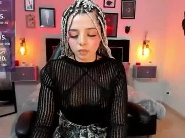 charlotte__benett on Chaturbate